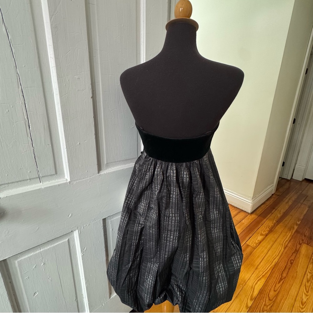 NWT Badgley Mischka velvet formal mini dress - Picture 3 of 5